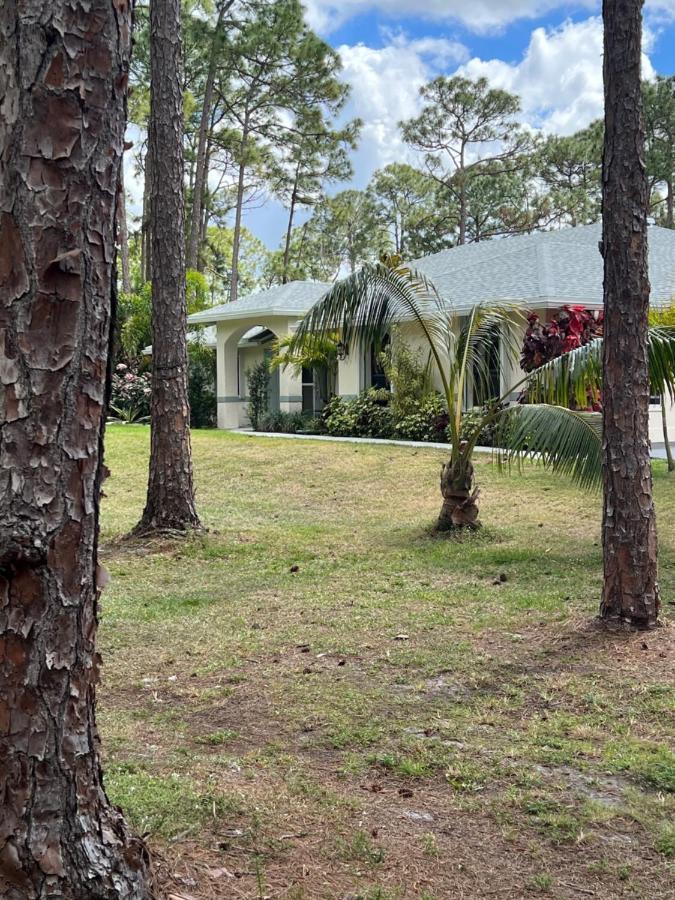 Private Tropical Paradise Guesthouse! Loxahatchee Экстерьер фото